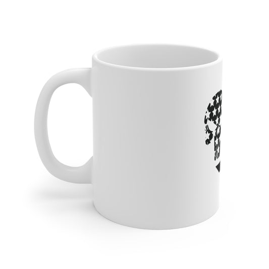 Black Minimalist Skull Flag Coffee Mug – Geometric USA Skull Mug – Stealth Patriotic Icon Cup – Modern Americana Gift Mug 11oz