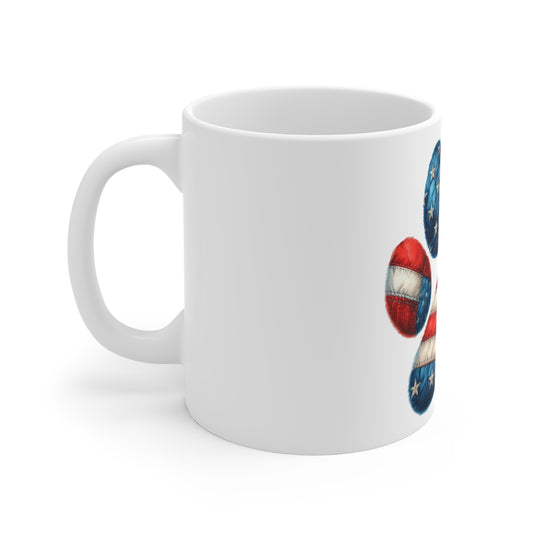 American Flag Quilt Dog Paw Coffee Mug – Bold Patriotic Paw Print Mug – Red White Blue Flag Style Dog Lover Mug – USA Pride Gift Patriotic Paw Print Mug – American Flag Dog Lover Coffee Cup (11 oz...