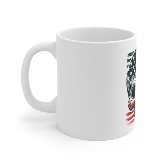 Distressed Patriotic Skull Coffee Mug – American Flag Skull Graphic Mug – Grunge USA Skull Badge Cup – Bold Retro Americana Gift Mug 11oz