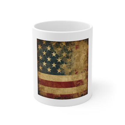 Vintage American Flag Coffee Mug – Antique Patriotic USA Mug – Aged Americana Stars & Stripes 11oz Ceramic Cup – Classic Heritage Gift