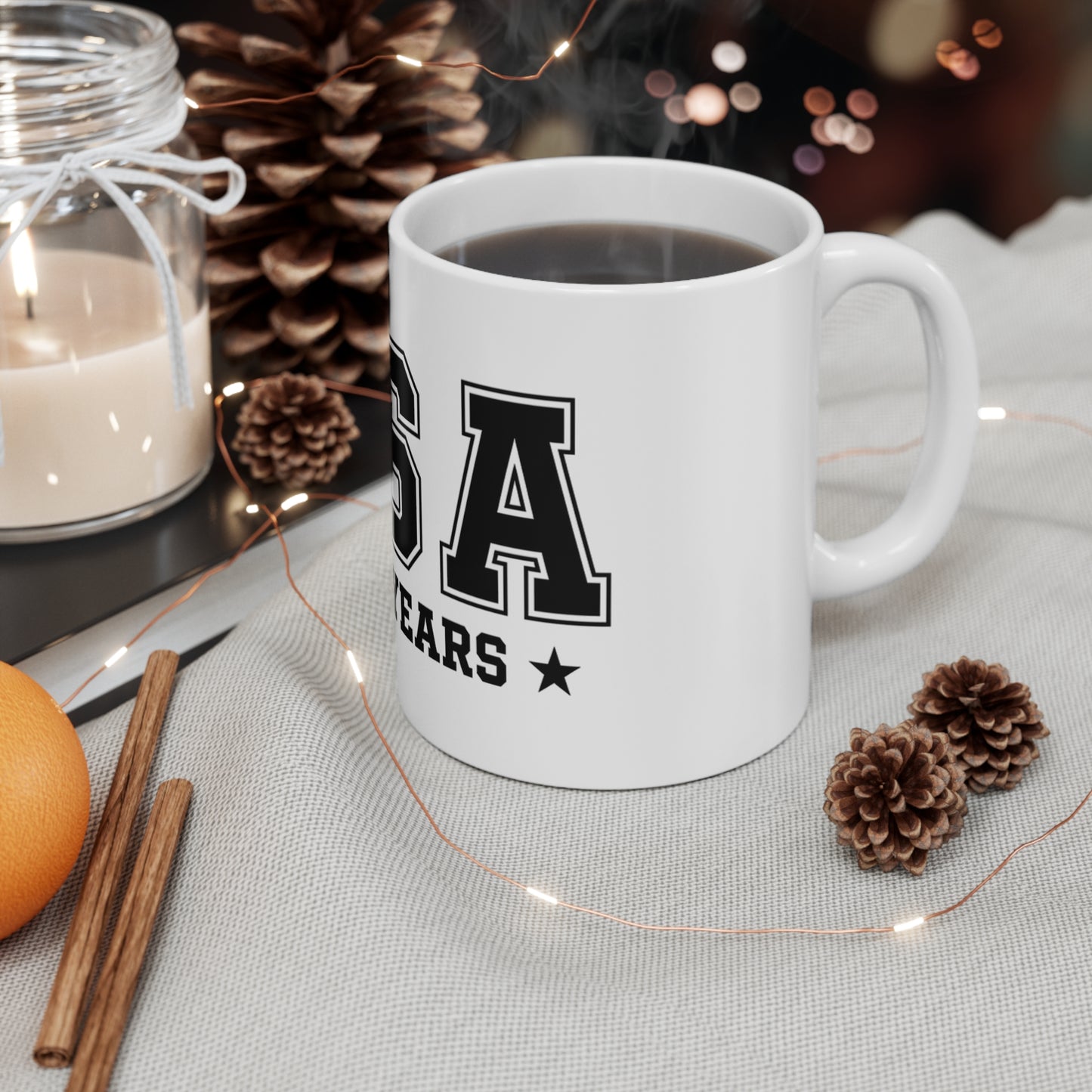 USA 250 Years Coffee Mug – Minimal Patriotic Outline Mug – America 250 Anniversary Design – Modern USA Pride Gift Mug 11oz