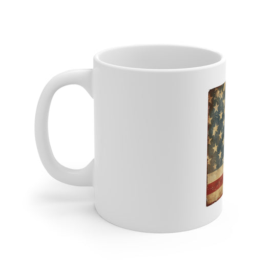 Vintage American Flag Coffee Mug – Stars & Stripes Patriotic USA Mug – Distressed Heritage 11oz Ceramic Cup – Classic Americana Gift