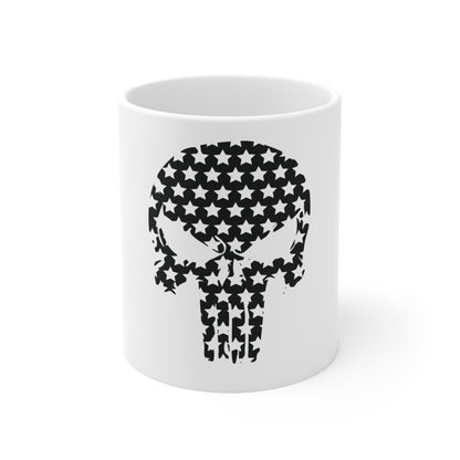 Black American Skull Stars Coffee Mug – Minimalist USA Skull Mug – Stealth Patriotic Skull Cup – Modern Americana Gift Mug 11oz