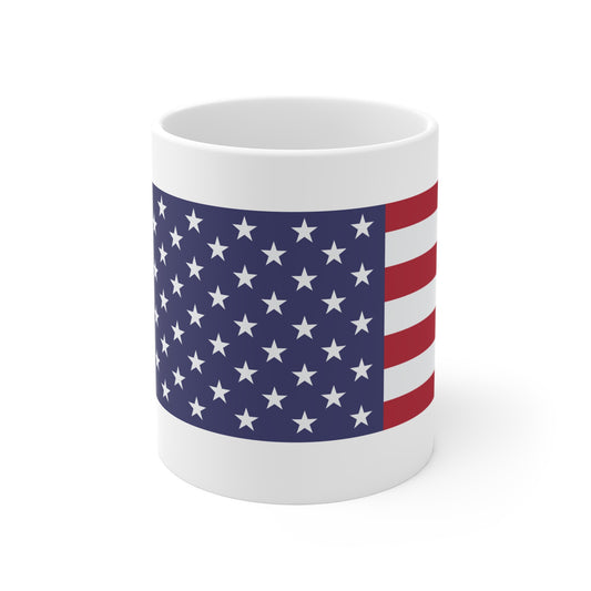 Classic American Flag Coffee Mug – Minimalist USA Stars & Stripes Mug – Clean Patriotic Design Cup – Timeless Americana Gift Mug 11oz