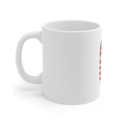 Patriotic Letter Q Coffee Mug – American Flag Initial Mug – Vintage USA Monogram Mug – Distressed Americana Alphabet Gift Mug 11oz