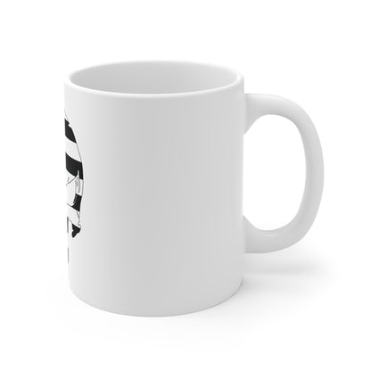 Bold American Flag Skull Mug – Black & White USA Skull Coffee Mug – Patriotic Tactical Skull Cup – High Contrast Americana Mug Mug 11oz
