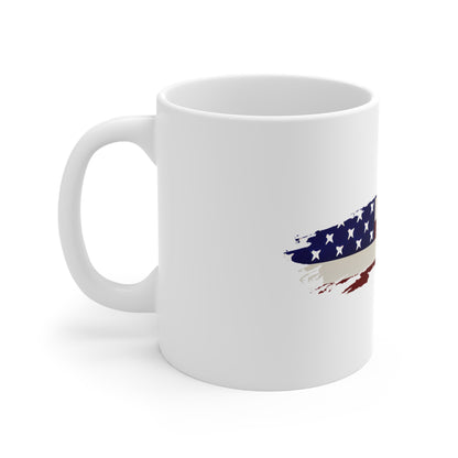 Classic USA Flag Brush Stroke Mug – Traditional American Flag Coffee Cup – Timeless Patriotic Design Mug 11oz