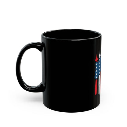 Patriotic Fighter Jet Flag Mug – USA Air Force Inspired Coffee Mug – Red White Blue Jet Formation Cup – Military Aviation Gift Black Mug (11oz, 15oz)