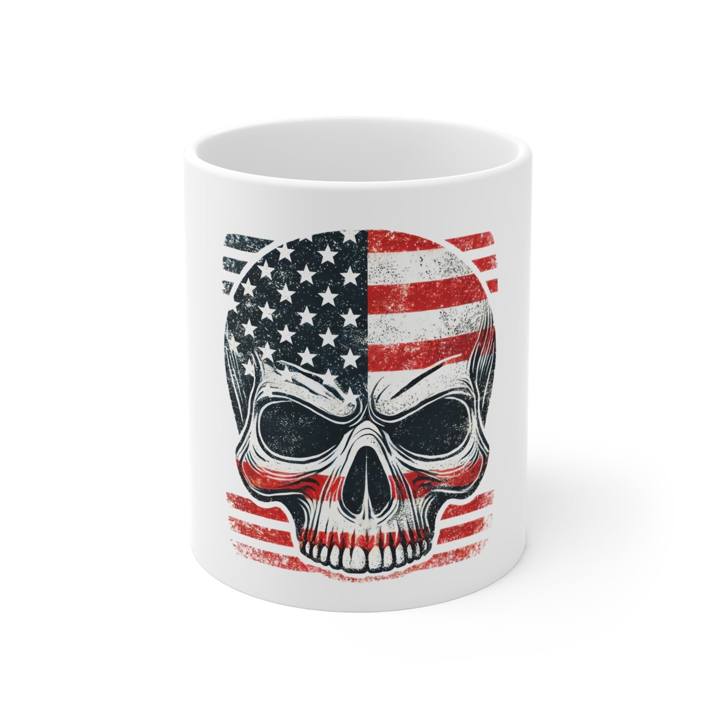 Distressed Patriotic Skull Coffee Mug – American Flag Skull Graphic Mug – Grunge USA Skull Badge Cup – Bold Retro Americana Gift Mug 11oz