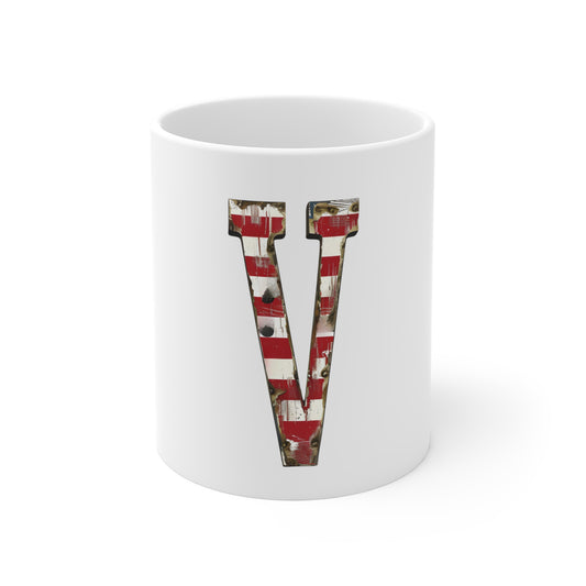 Patriotic Letter V Coffee Mug – American Flag Initial Mug – Vintage USA Monogram Mug – Distressed Americana Alphabet Gift Mug 11oz