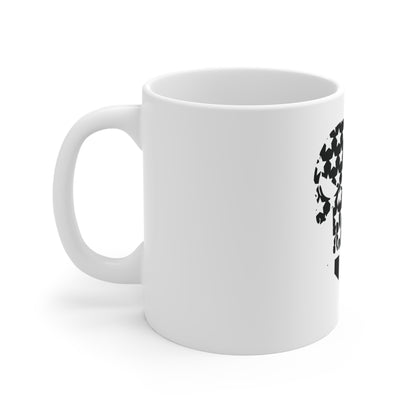 Black Minimalist Skull American Flag Coffee Mug – Stealth USA Skull Mug – Modern Patriotic Icon Cup – Tactical Americana Gift Mug 11oz