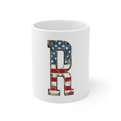 Patriotic Letter R Coffee Mug – American Flag Initial Mug – Vintage USA Monogram Mug – Distressed Americana Alphabet Gift Mug 11oz