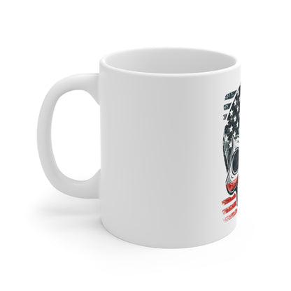 Distressed Patriotic Skull Coffee Mug – American Flag Skull Graphic Mug – Grunge USA Skull Badge Cup – Bold Retro Americana Gift Mug 11oz